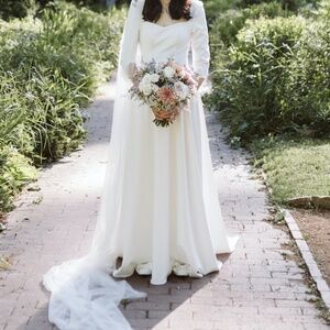 Wedding dress